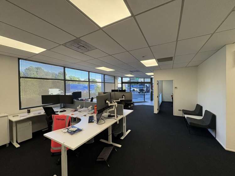 128 Hugo Johnston Drive Penrose_5