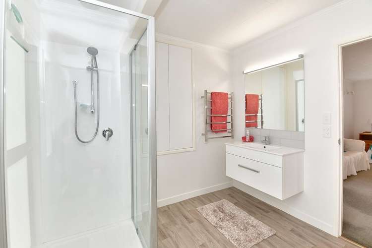 55 William Bayes Place Red Beach_24