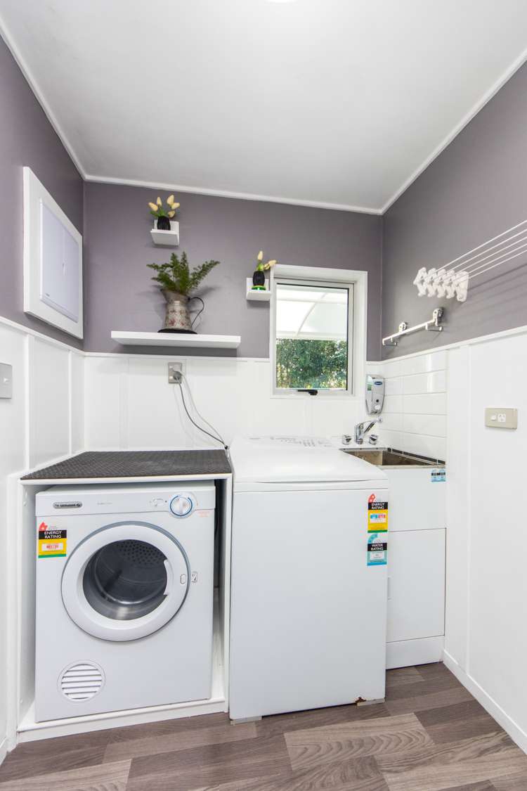 15 Pitcher Place Glen Eden_12