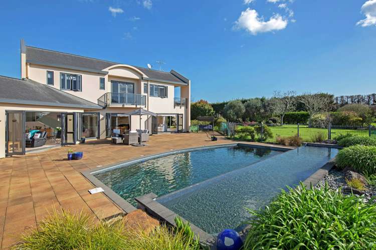 68 Porterfield Road Whitford_24