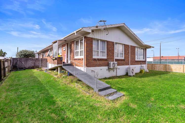 15 Queen Street Papakura_12