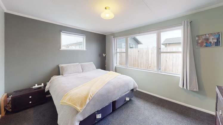 41 Seaforth Avenue Milson_11