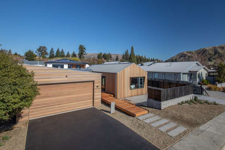 52 Warren Street Wanaka_16