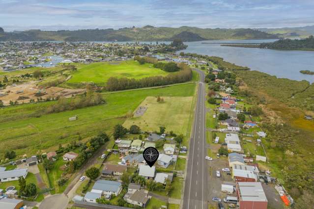 210 South Highway West Whitianga_3