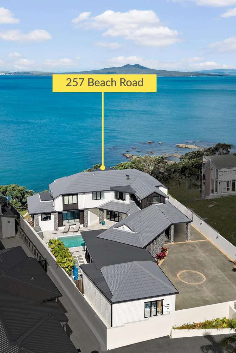 257 Beach Road Campbells Bay_14