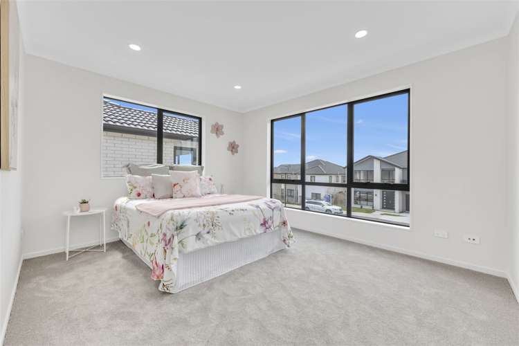 14 Dungloe Avenue Flat Bush_13