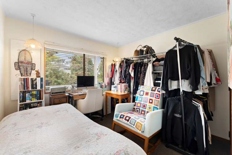 35 Fitzherbert Avenue West Harbour_13