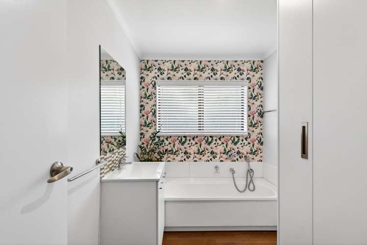 153 Tait Drive Greenmeadows_16