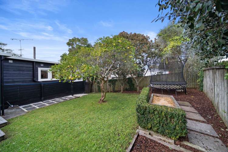 6 Megan Avenue Pakuranga Heights_31