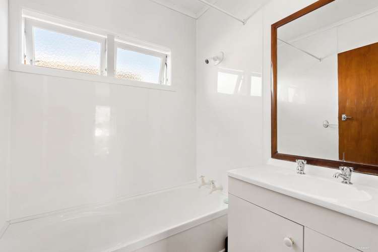 11 Mcleod Road Henderson_10