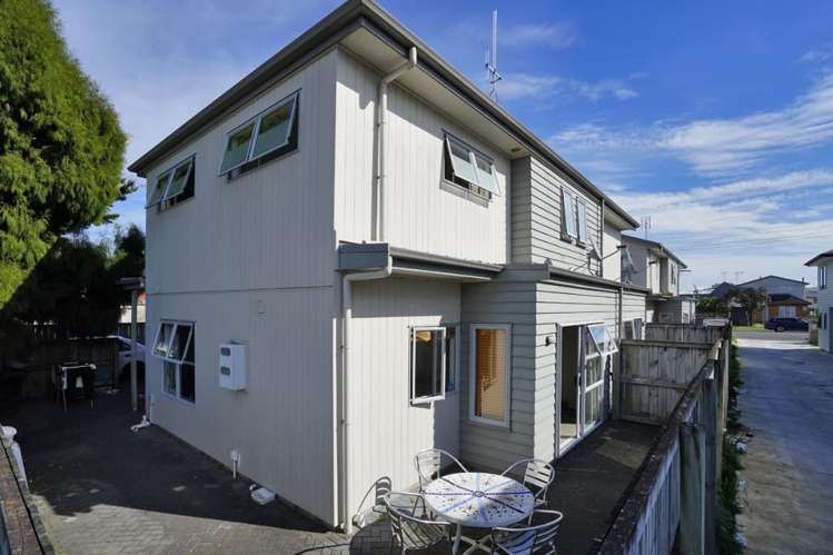 12d Cameron Road Hamilton East_1