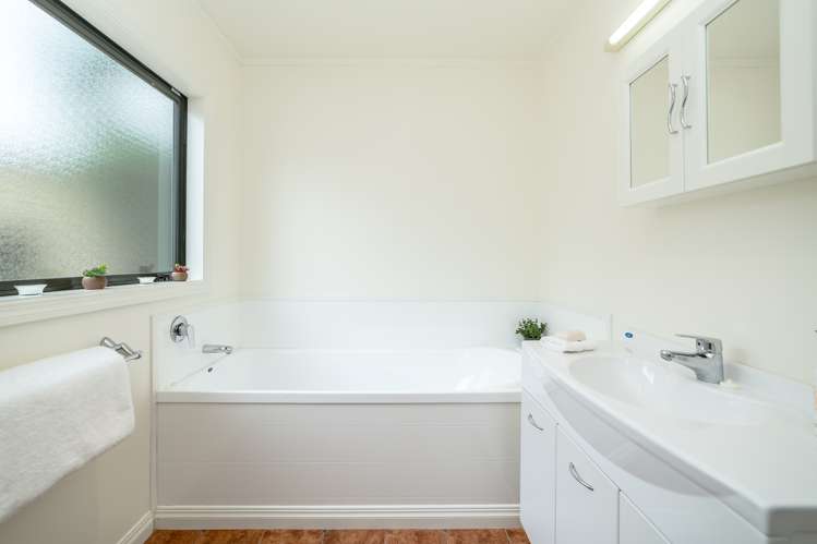 30 Jellicoe Street Greytown_9