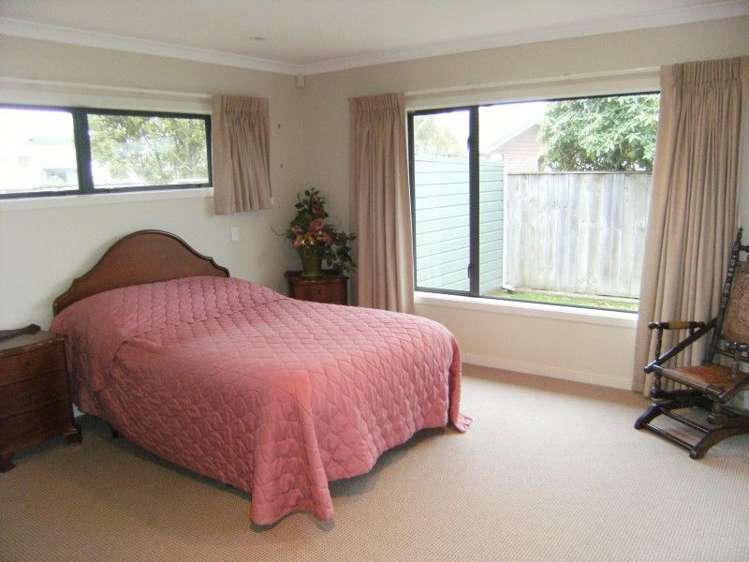 6 Davie Court Levin_13