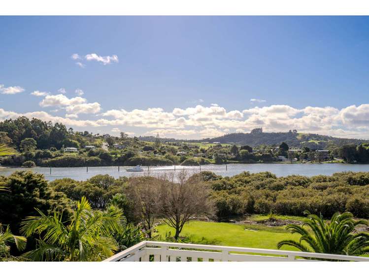 11 The Lookout Kerikeri_15