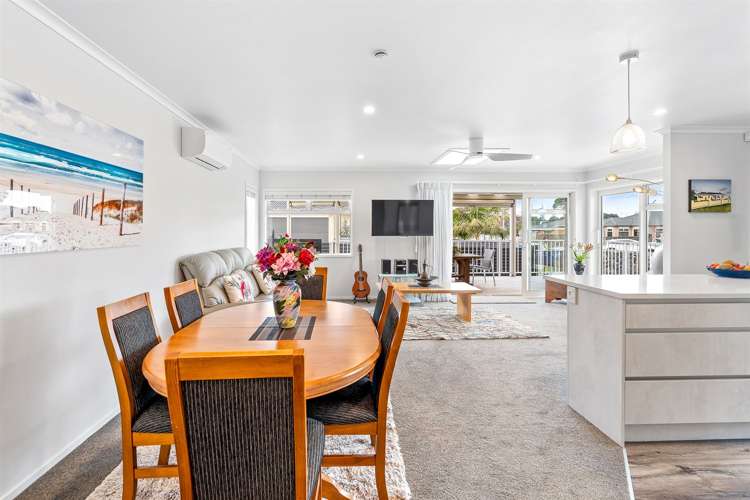 1 Waitaha Close Orewa_6