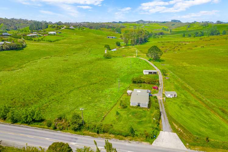 515 Kahikatea Flat Road Waitoki_33