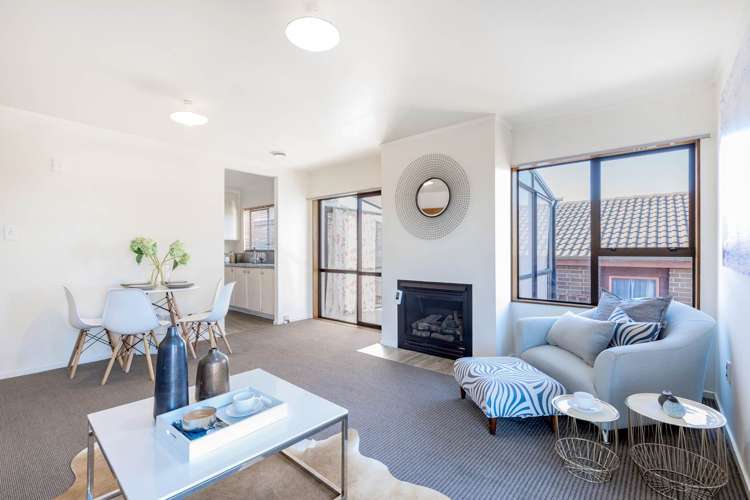 2/121 Blockhouse Bay Road Avondale_6