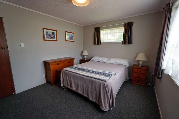 77 Bremworth Avenue Dinsdale_10