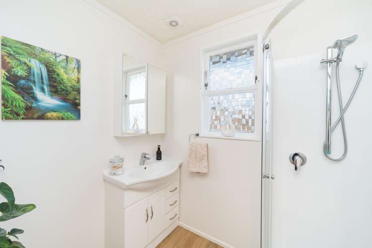 28 Karamea Crescent Kelvin Grove_12