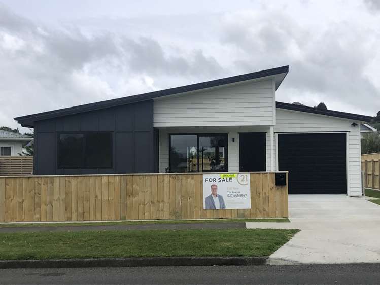 28 Lethbridge Street Feilding_15