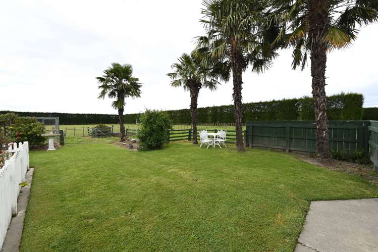 94 Burness Road Meeanee_15