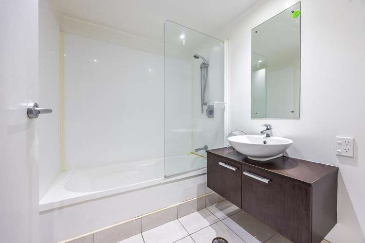 5/47g Hobson Street Auckland Central_7
