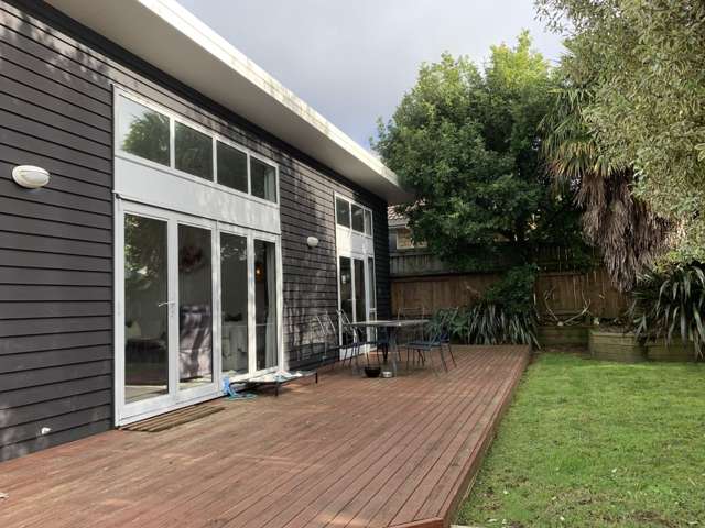 8a Vine Avenue Maungatapu_1