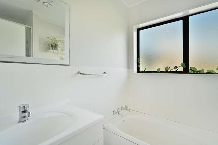 917 Collinge Road Mayfair_8