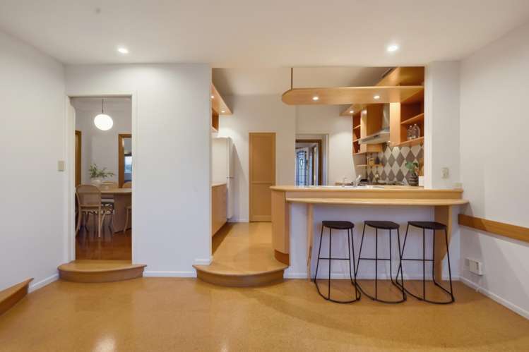 10 Riro Street Point Chevalier_7