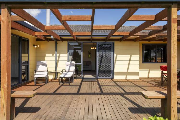 35 Edgewater Grove Whakatane_3