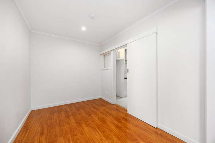 2/3202 Great North Road New Lynn_6