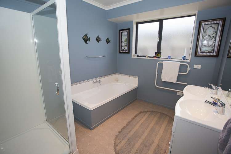 53 Trevors Road Hampstead_15