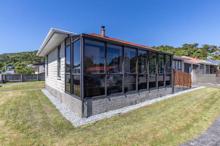 17 Perotti Street Greymouth_10