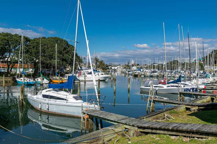 2/30 Bevyn Street Castor Bay_48