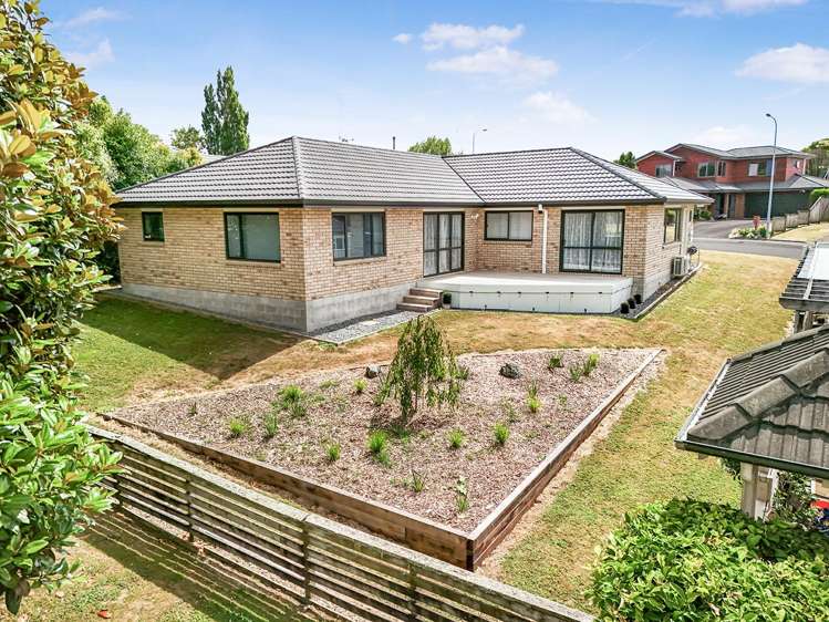 18 John Webb Drive Glenview_17