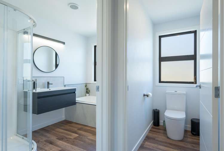 68 Katania Heights Brightwater_12