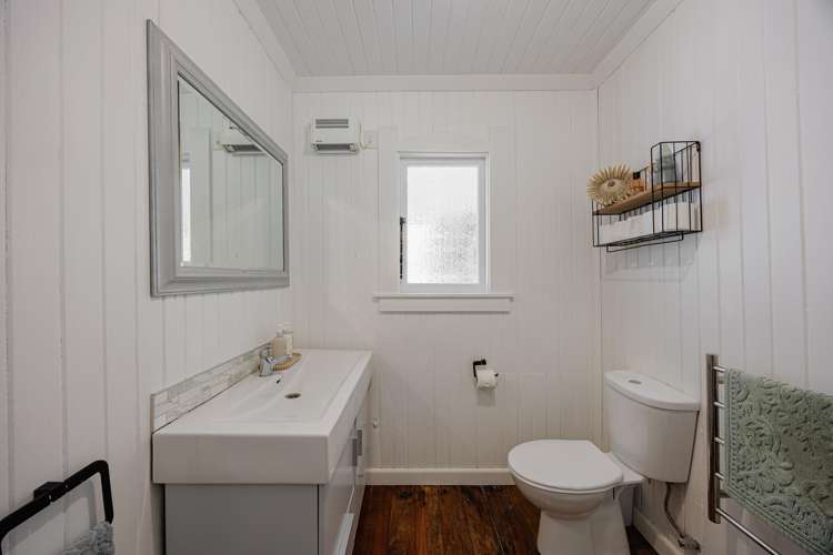 707 Frederick Street Mahora_7