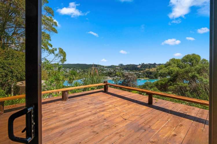 90 Cedar Terrace Stanmore Bay_5