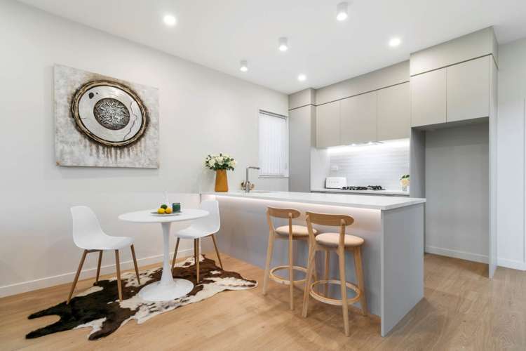 49b Clayburn Road Glen Eden_2