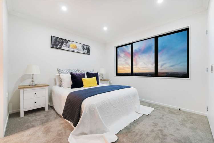 74 Michael Bosher Way Flat Bush_18