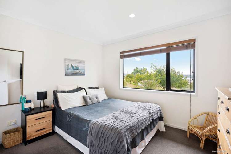 6 Lieshout Way Pukekohe_15