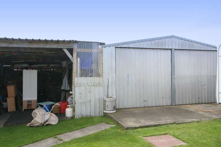 46a Lowe Street Avenal_7