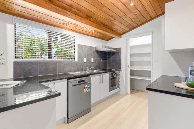 12a Relko Crescent Torbay_4