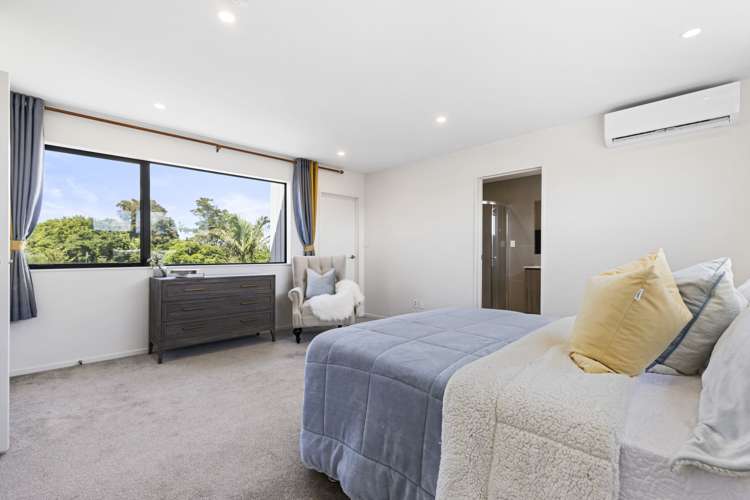 5a Hemsway Place Sunnyhills_23