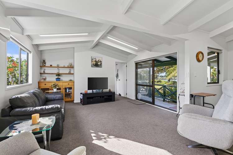 7 Moir Street Mangawhai_11