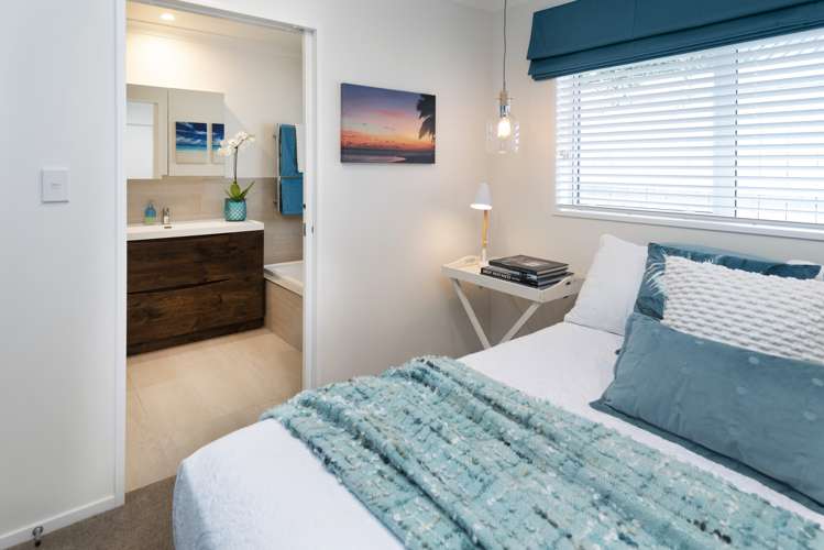 65 Constellation Avenue Beachlands_19