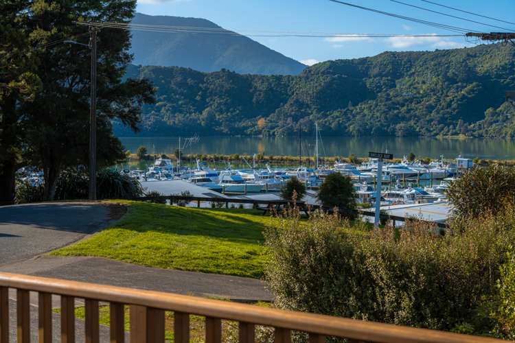 27 Lawrence Street Havelock_23