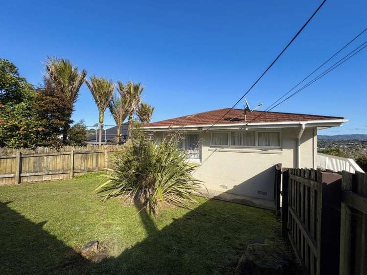 1/231 E Titirangi Road_0