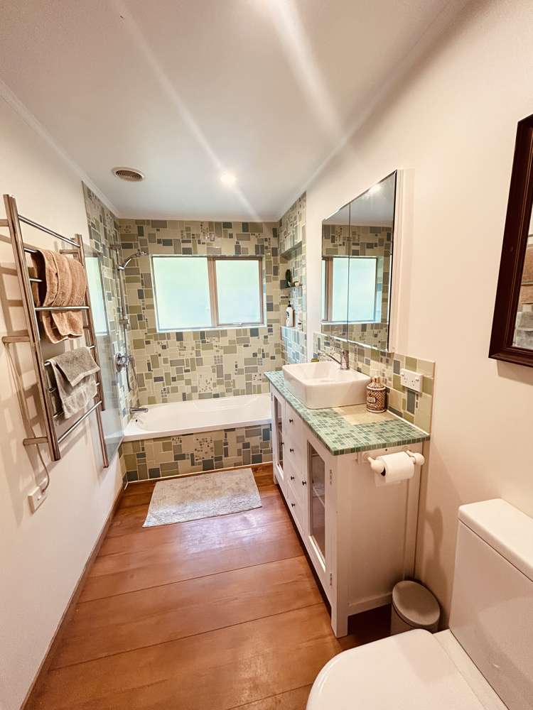 93A Churchill Road Murrays Bay_12