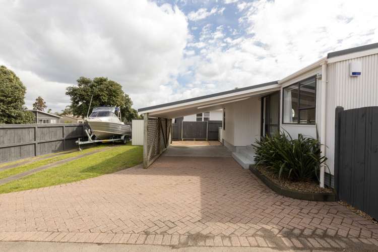 217 Range Road Papamoa_25